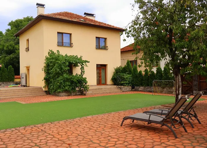 Dinaya * 도브리니쉬트